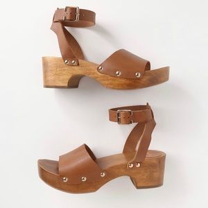 Lulu's Willy Cognac Leather Open-Toe Clog Sandals